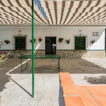 6 Bedroom Amazing Home In La Puebla De Los Infan La Puebla de los Infantes Kültér fotó